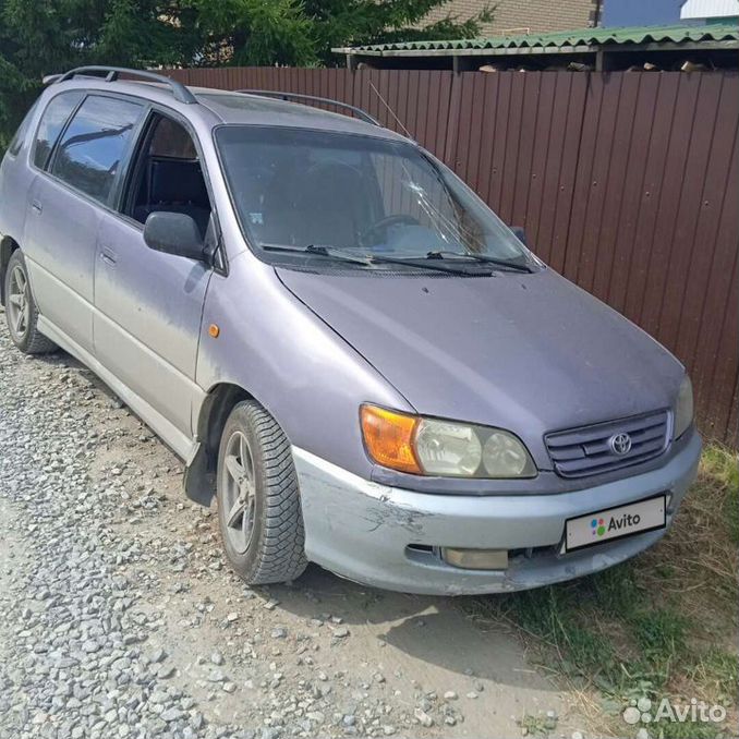 Тойота пикник 1999. Toyota Picnic 1999. Toyota Picnic 2002. Тойота пикник 1999 года. Тойота пикник 2002 год 2.0 литра характеристики.