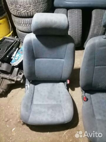 Передние сиденья Ниссан Альмена Н15