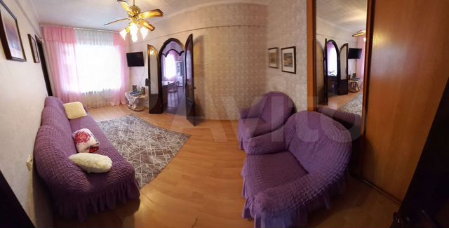 2-к. квартира, 60 м², 1/5 эт.