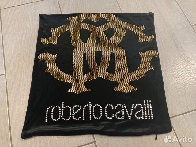 Велюровая наволочка в стразах