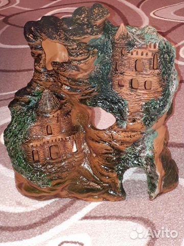 Замок для аквариума