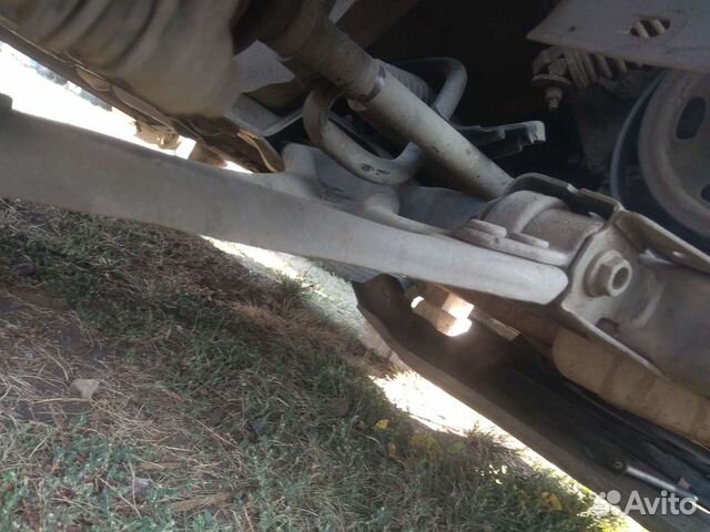 Рычаг передней подвески правый опель Корса 04г