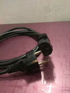 Кабель для компьютера