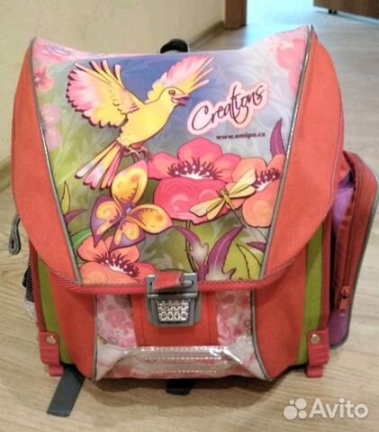 Школьный ранец для девочки