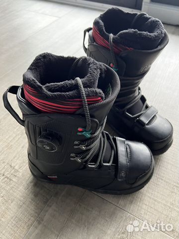 Сноубордические ботинки Darko K2, шлем Mango Quota