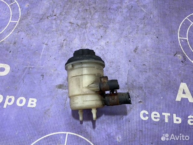 Бачок гидроусилителя Kia Rio 2 JB G4EE 2010