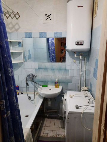 2-к. квартира, 40 м², 1/2 эт.