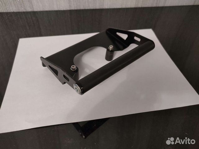 Крепление (кронштейн) навигатора Suzuki V-Strom