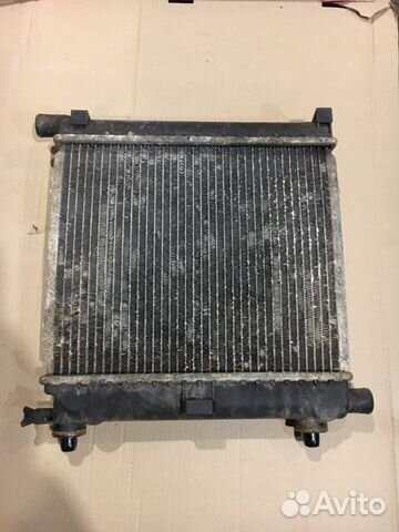 Радиатор на мерседес w124 2.3 м102 2.0 механика