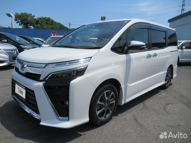 Toyota Voxy 2.0 CVT, 2019, габариты