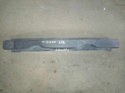 Усилитель бампера задний Volkswagen Tiguan 1.4