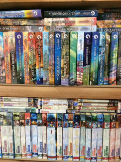 Книги (фантастика) 2000 шт