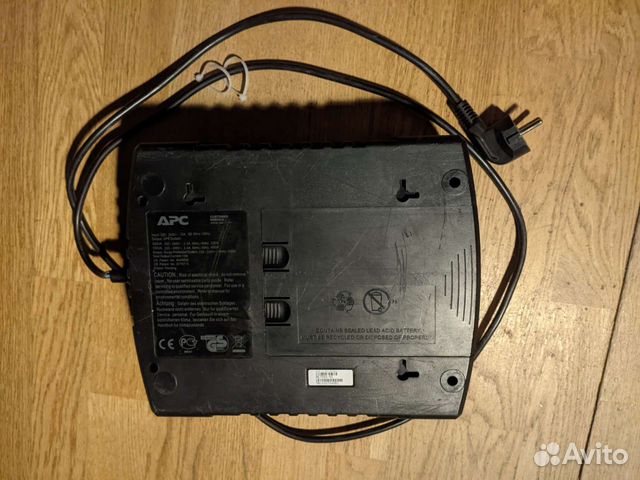 Ибп APC Back-UPS ES 700