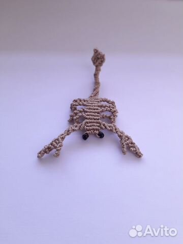 Скорпион макраме брелок, брошь, подвеска