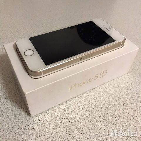 Телефон iPhone 5s gold 16gb