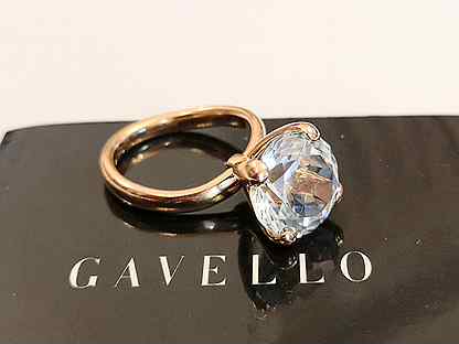 Gavello оригинальное золотое кольцо с топазом