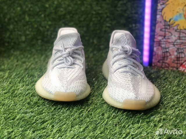 Кроссовки Adidas Yeezy Boost