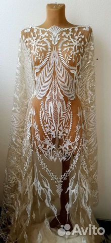 Ткань с бисером и пайетками