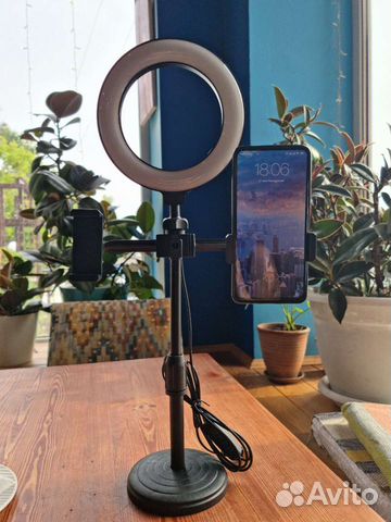 Штатив на 2 телефона + селфилампа