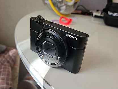 Компактный фотоаппарат sony RX100
