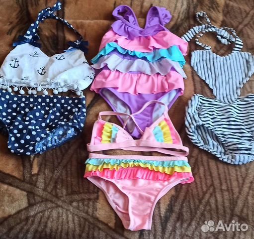 Купальники на девочку 3-4 года