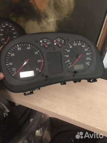 Щиток приборов гольф 4