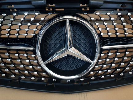 Решетка радиатора Mercedes CLA 117