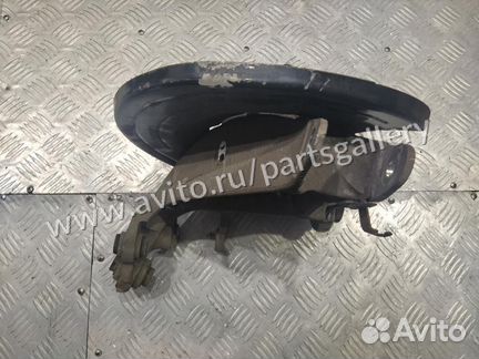 Кулак поворотный задний правый Land Rover Range Ro