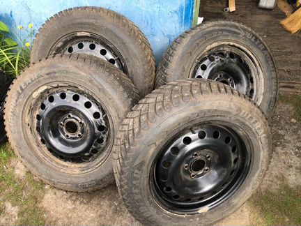 Зимняя резина Goodyear UltraGrip Ice Ar r17 225/65