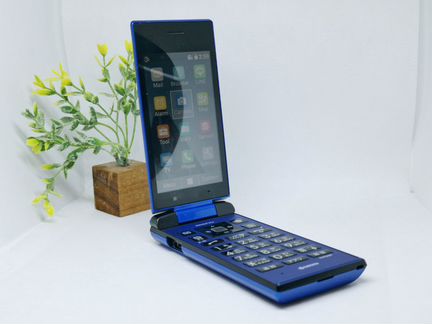 Смартфон Kyocera 502KC Digno Keitai