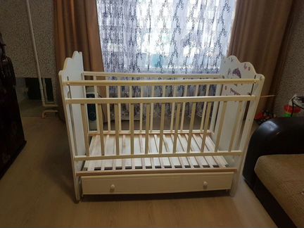 Детская краватка+ матрац