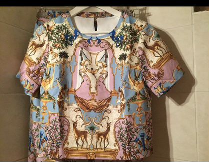 Костюм брючный по мотивам Дольче