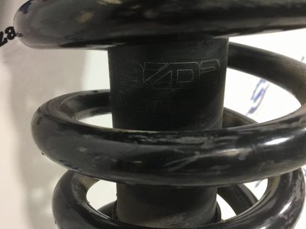 Стойка амортизатора передняя правая Mazda 6 GH