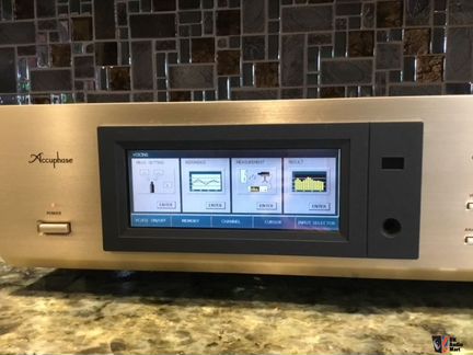 Accuphase DG-38