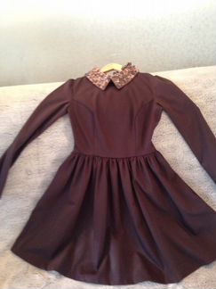 Платье коричневое пышное