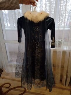 Продаю платье Снежная королева