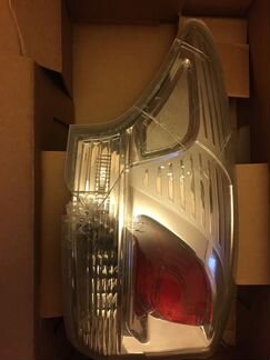 Задний левый фонарь Mitsubishi Outlander 2012-2014