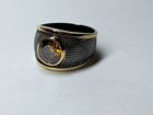 Золотое кольцо с муассанитом коньячного цвета