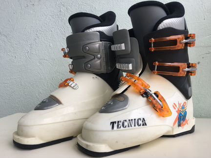 Детские горнолыжные ботинки Tecnica