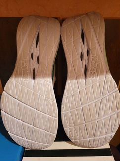 Кроссовки Hoka One One