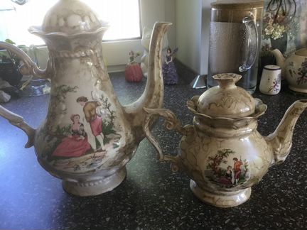 2 чайника. Декор