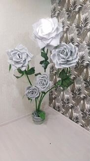 Напольный цветок-светильник