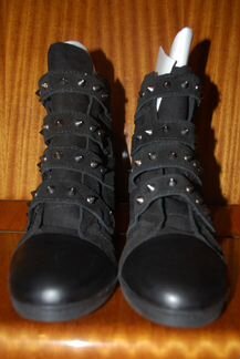 Новые демисезонные женские ботинки 39р