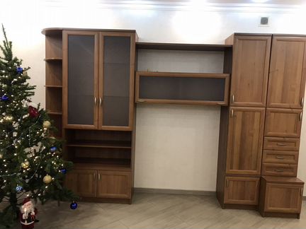Продаётсямодульная стенка артис.20000