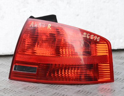Фонарь задний правый Audi A4 B7 (2005-2008г.в.)
