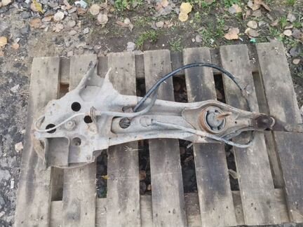 Рычаг подвески задний левый Honda Civic Ferio EG8