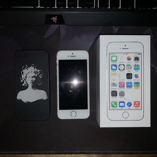 iPhone 5S 64gb белый б/у оригинал