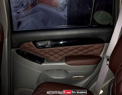 Сиденья кожаные Toyota Land Cruiser Prado 120