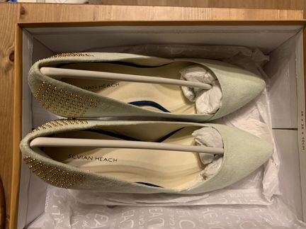 Туфли на шпильке новые