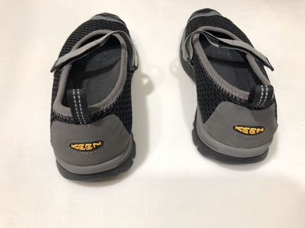 Сандалии женские 37,5 размер keen Mary Jane 858 bl